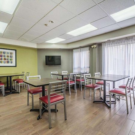 Comfort Inn Thetford Mines Εξωτερικό φωτογραφία