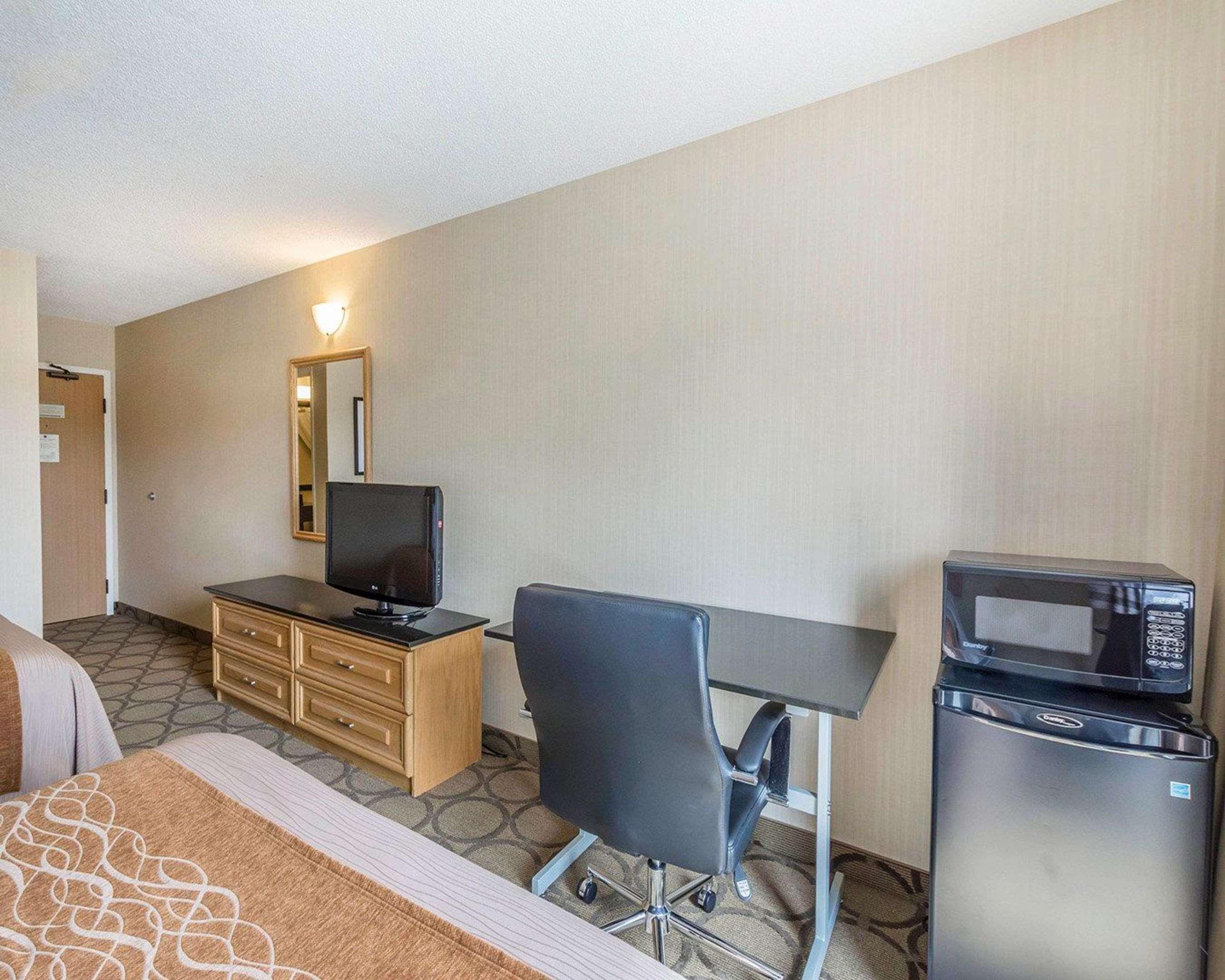 Comfort Inn Thetford Mines Εξωτερικό φωτογραφία