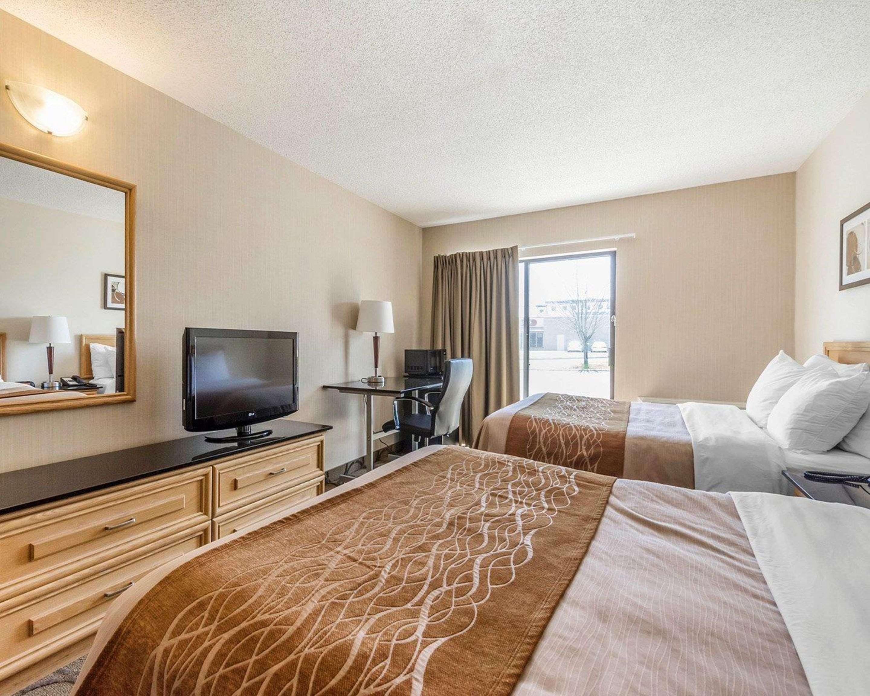 Comfort Inn Thetford Mines Εξωτερικό φωτογραφία