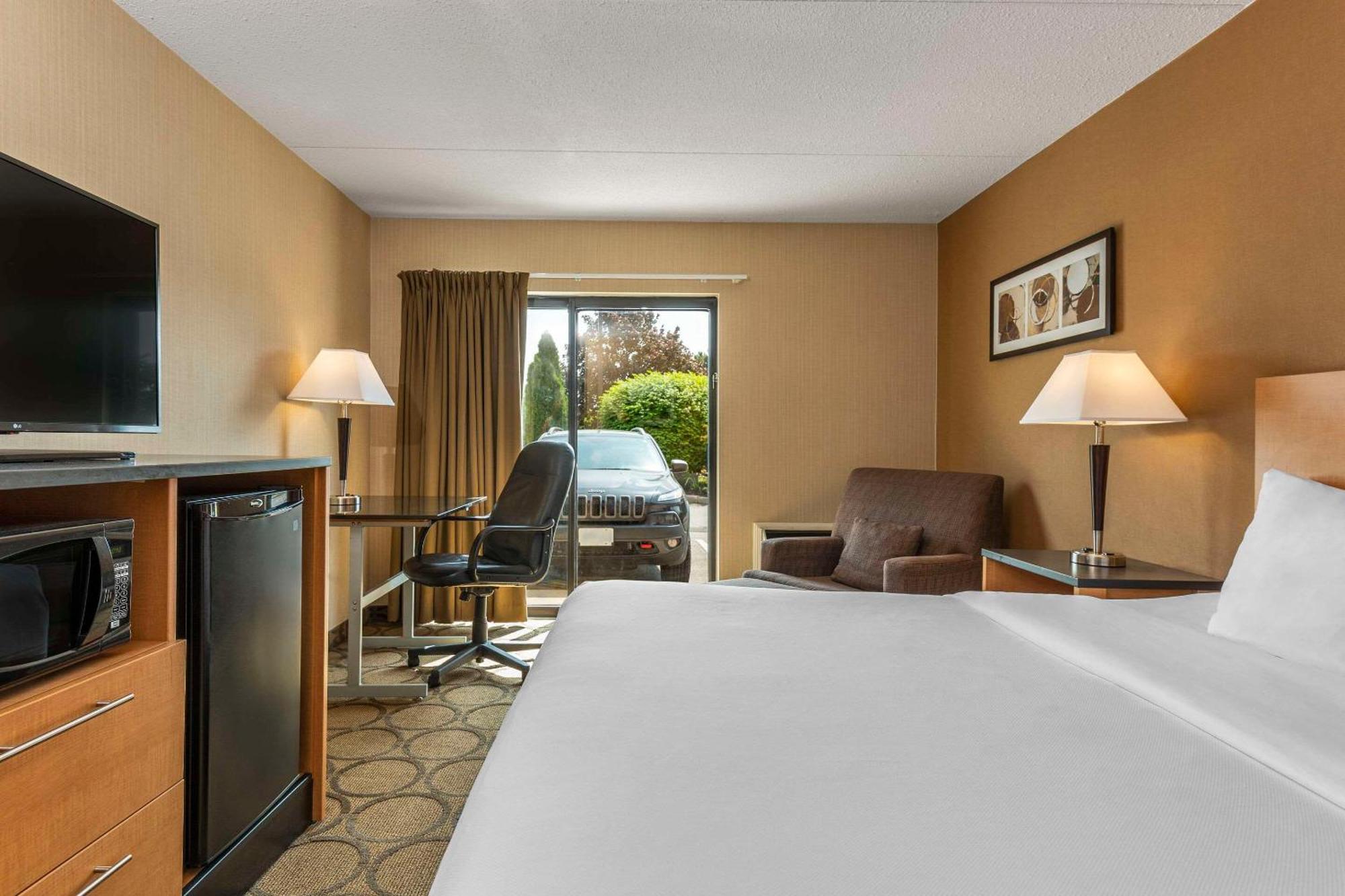 Comfort Inn Thetford Mines Εξωτερικό φωτογραφία