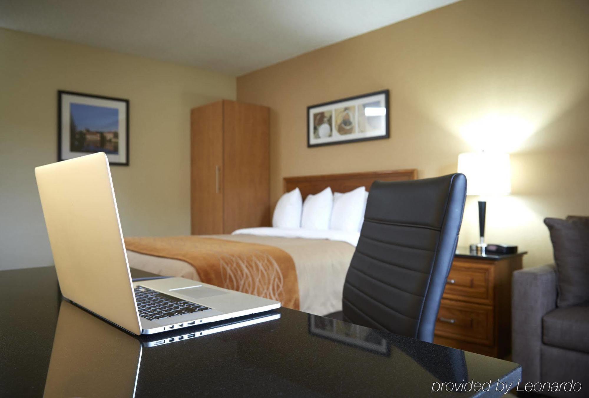 Comfort Inn Thetford Mines Εξωτερικό φωτογραφία